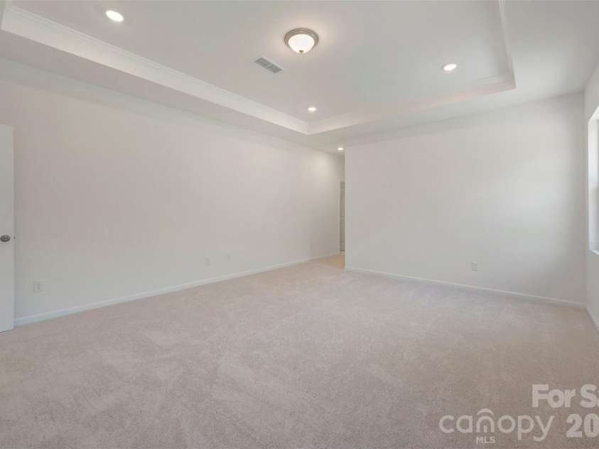 211 Amber Glen Drive, Locust, NC 28217.  MLS# CAR4351400, YatesRealty ID 5578. Owner's suite
