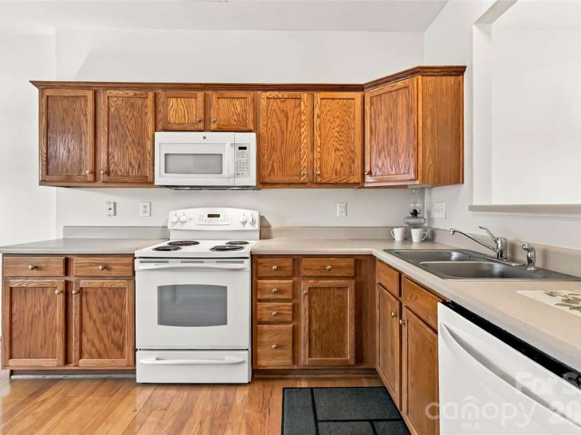 3982 Carl Parmer Drive, Harrisburg, NC 28075.  MLS# CAR4430151, YatesRealty ID 55780. 