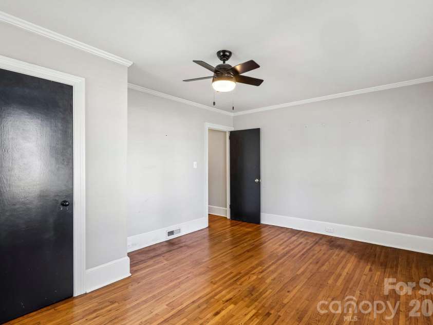 68 Meadow Avenue, Concord, NC 28025.  MLS# CAR4431156, YatesRealty ID 55785. 