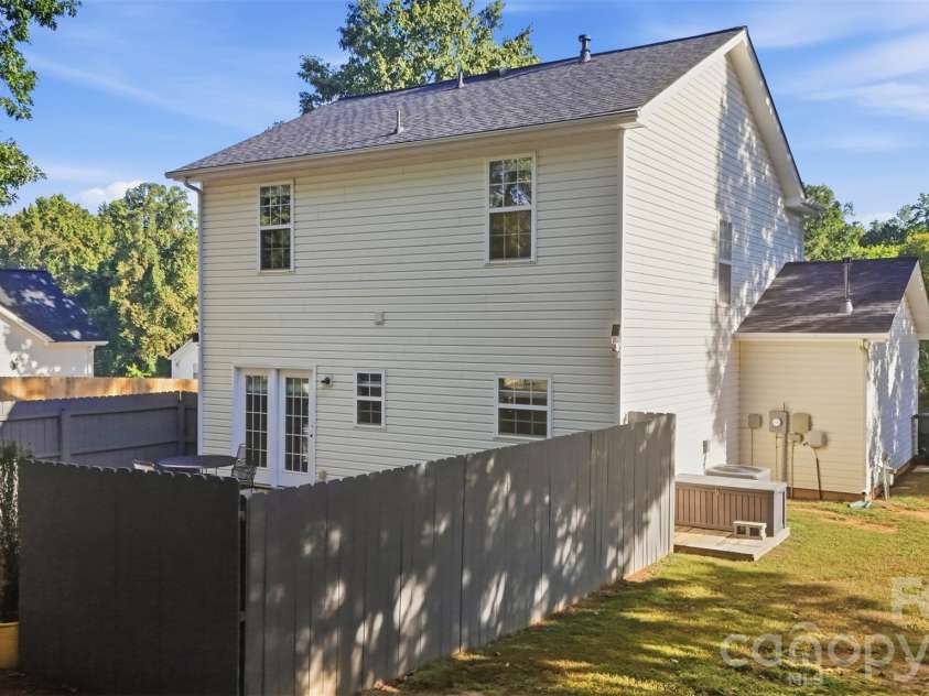 1242 Laurel Woods Drive, Gastonia, NC 28052.  MLS# CAR4432740, YatesRealty ID 55788. 