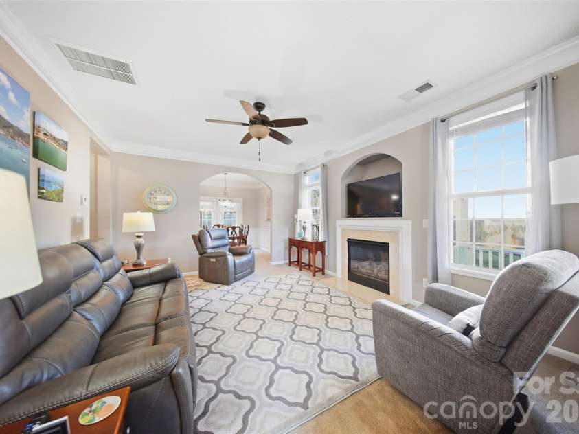 1242 Laurel Woods Drive, Gastonia, NC 28052.  MLS# CAR4432740, YatesRealty ID 55788. 