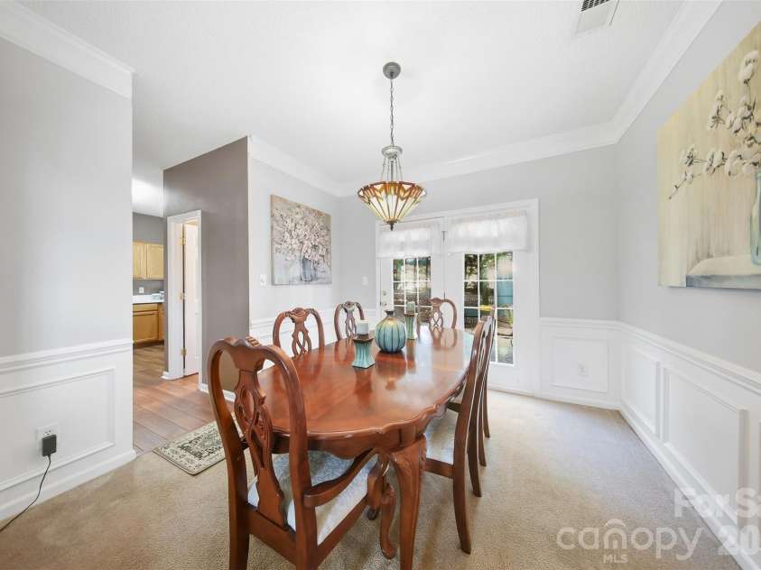 1242 Laurel Woods Drive, Gastonia, NC 28052.  MLS# CAR4432740, YatesRealty ID 55788. 