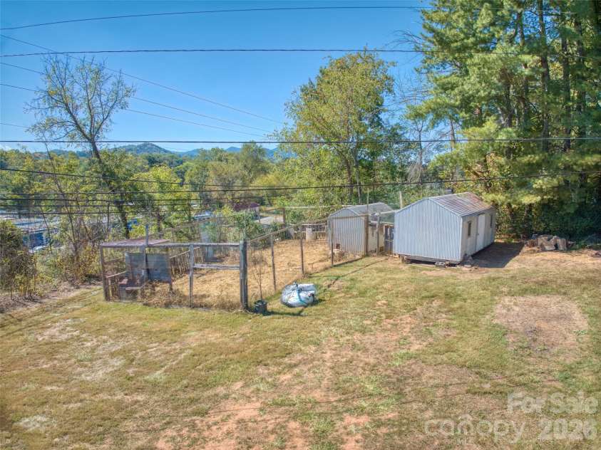 99 Justice Ridge Road, Candler, NC 28715.  MLS# CAR4426429, YatesRealty ID 55792. 