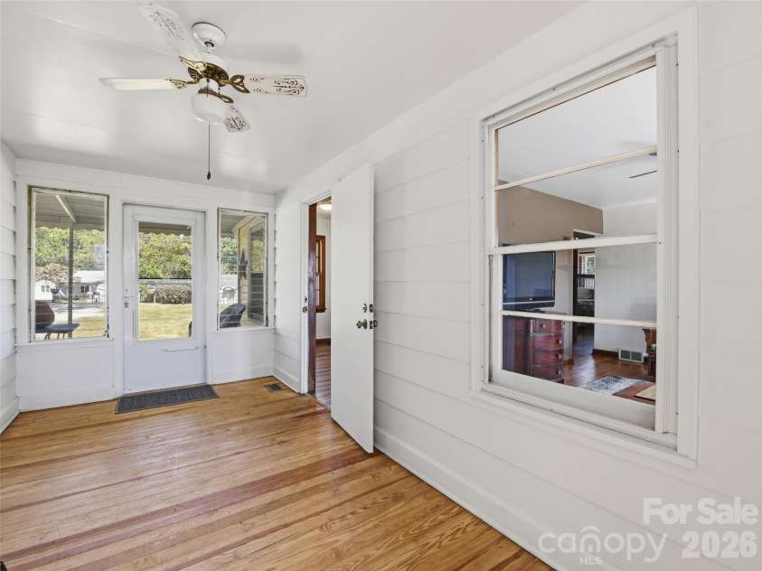99 Justice Ridge Road, Candler, NC 28715.  MLS# CAR4426429, YatesRealty ID 55792. 