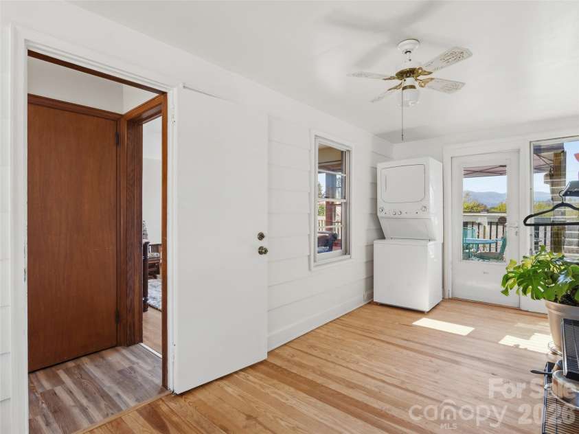 99 Justice Ridge Road, Candler, NC 28715.  MLS# CAR4426429, YatesRealty ID 55792. 