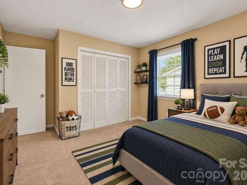 1926 Taylor Drive, Gastonia, NC 28052.  MLS# CAR4420378, YatesRealty ID 55794. 
