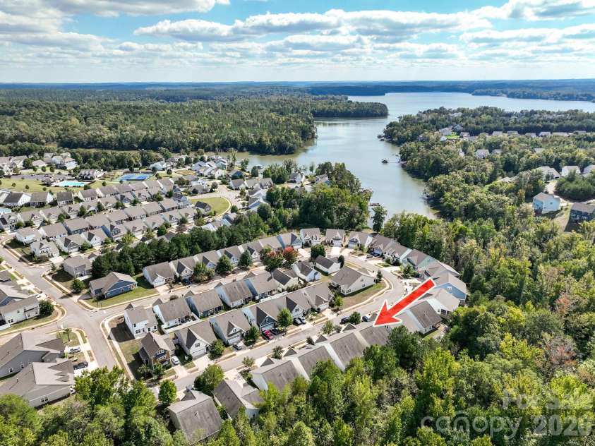 24526 Blue Heron Circle, Lancaster, SC 29720.  MLS# CAR4431328, YatesRealty ID 55799. 