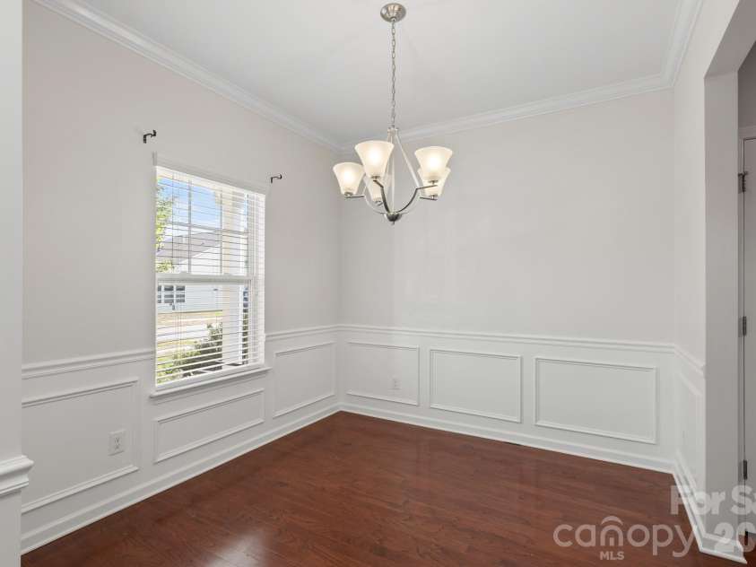 24526 Blue Heron Circle, Lancaster, SC 29720.  MLS# CAR4431328, YatesRealty ID 55799. Dining room