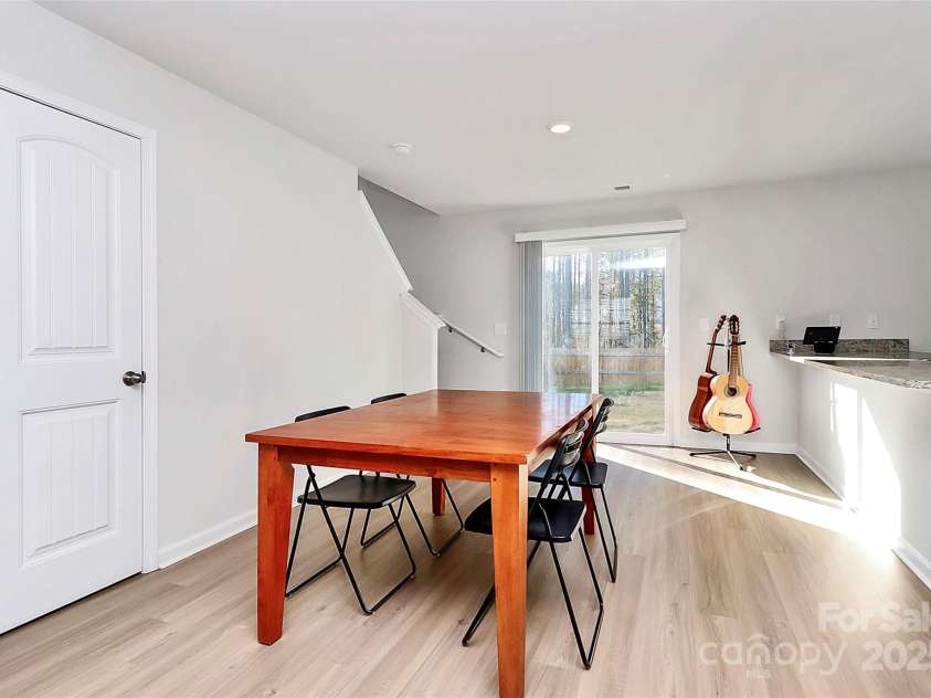 5209 Wolfridge Avenue, Charlotte, NC 28214.  MLS# CAR4330311, YatesRealty ID 558. 