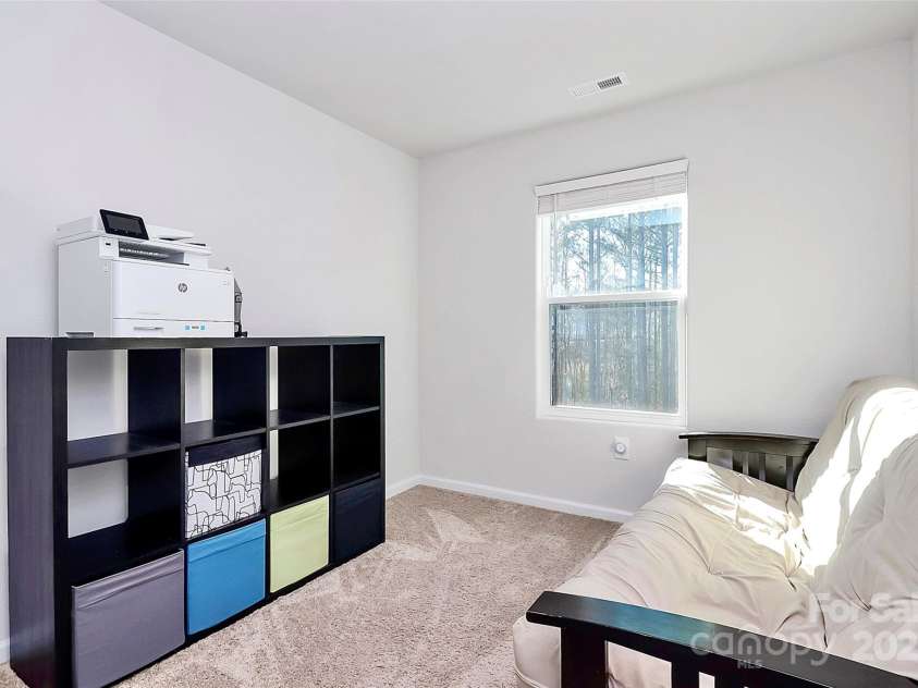 5209 Wolfridge Avenue, Charlotte, NC 28214.  MLS# CAR4330311, YatesRealty ID 558. 