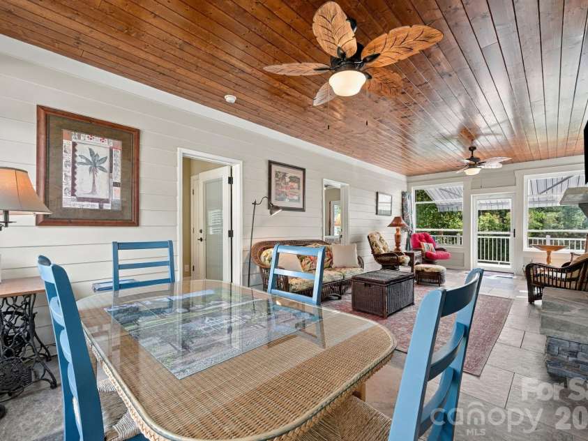 6810 McGalliard Pointe Drive, Valdese, NC 28690.  MLS# CAR4432720, YatesRealty ID 55801. 