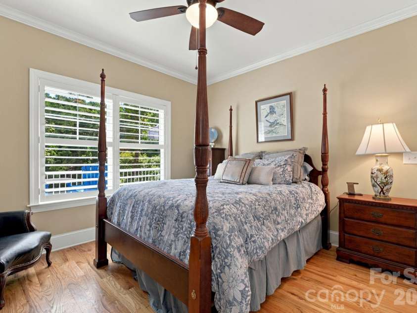 6810 McGalliard Pointe Drive, Valdese, NC 28690.  MLS# CAR4432720, YatesRealty ID 55801. 