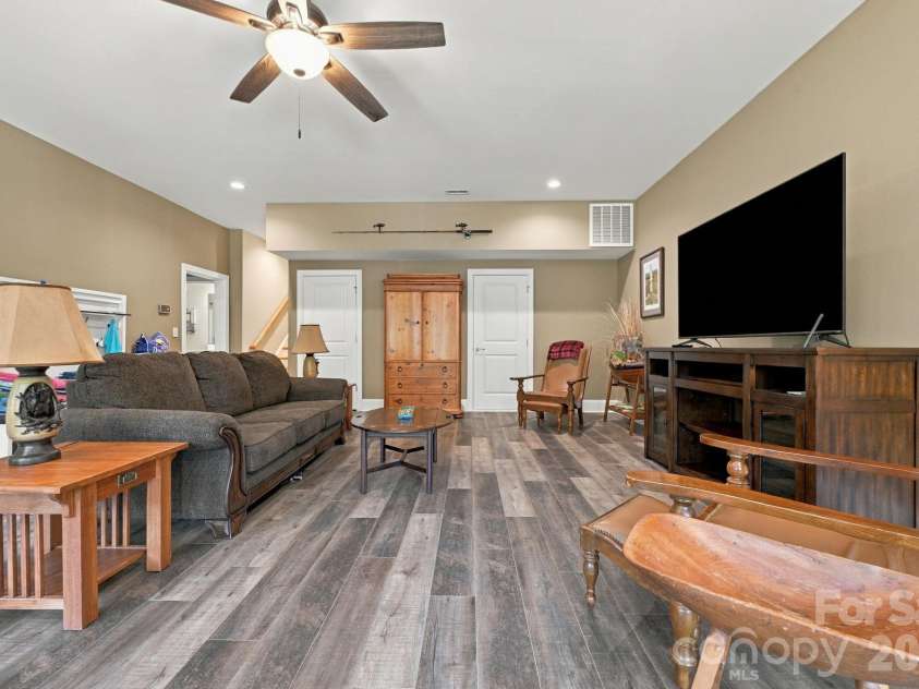 6810 McGalliard Pointe Drive, Valdese, NC 28690.  MLS# CAR4432720, YatesRealty ID 55801. 