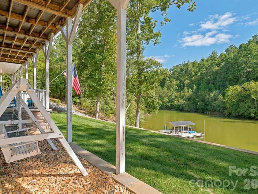 6810 McGalliard Pointe Drive, Valdese, NC 28690.  MLS# CAR4432720, YatesRealty ID 55801. 