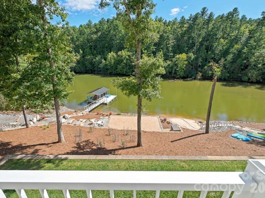 6810 McGalliard Pointe Drive, Valdese, NC 28690.  MLS# CAR4432720, YatesRealty ID 55801. 