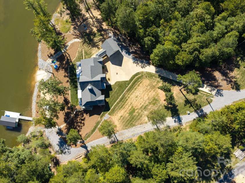 6810 McGalliard Pointe Drive, Valdese, NC 28690.  MLS# CAR4432720, YatesRealty ID 55801. 