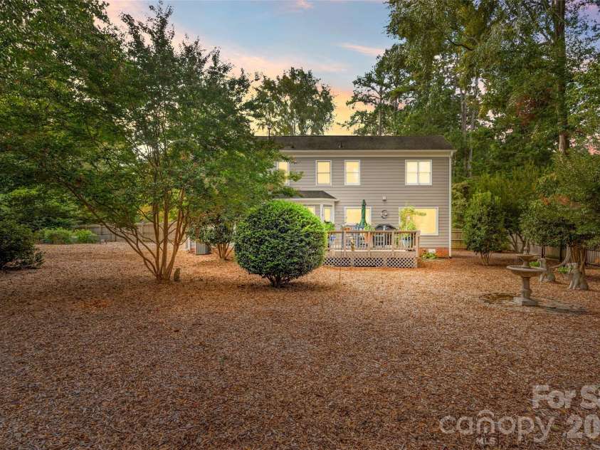 9831 Spring Harvest Drive, Mint Hill, NC 28227.  MLS# CAR4432113, YatesRealty ID 55803. 