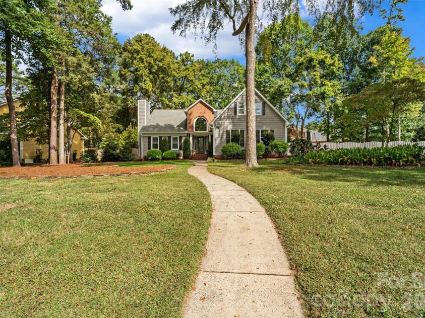 9831 Spring Harvest Drive, Mint Hill, NC 28227.  MLS# CAR4432113, YatesRealty ID 55803. 