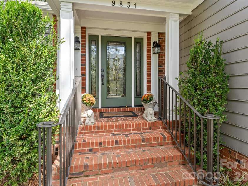 9831 Spring Harvest Drive, Mint Hill, NC 28227.  MLS# CAR4432113, YatesRealty ID 55803. 