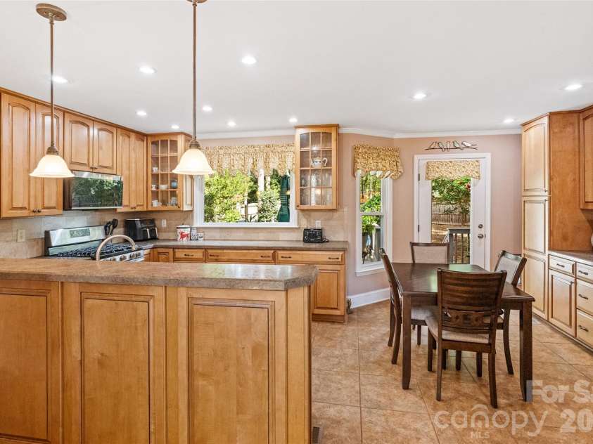 9831 Spring Harvest Drive, Mint Hill, NC 28227.  MLS# CAR4432113, YatesRealty ID 55803. 