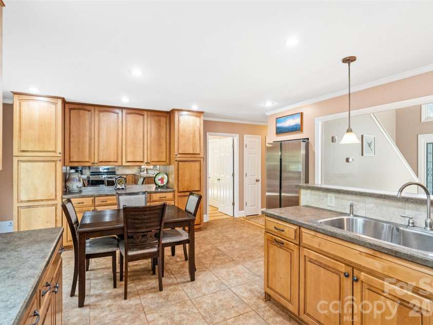 9831 Spring Harvest Drive, Mint Hill, NC 28227.  MLS# CAR4432113, YatesRealty ID 55803. 