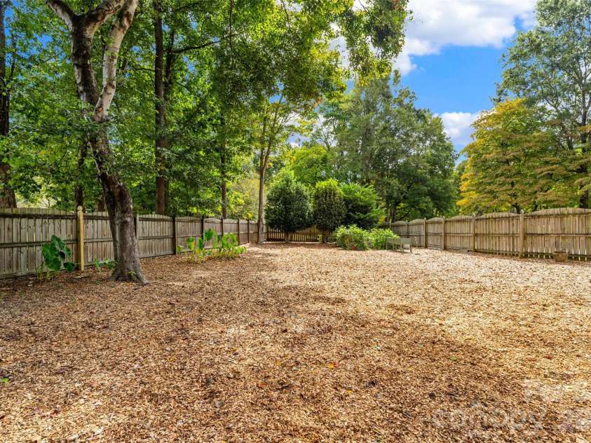 9831 Spring Harvest Drive, Mint Hill, NC 28227.  MLS# CAR4432113, YatesRealty ID 55803. 