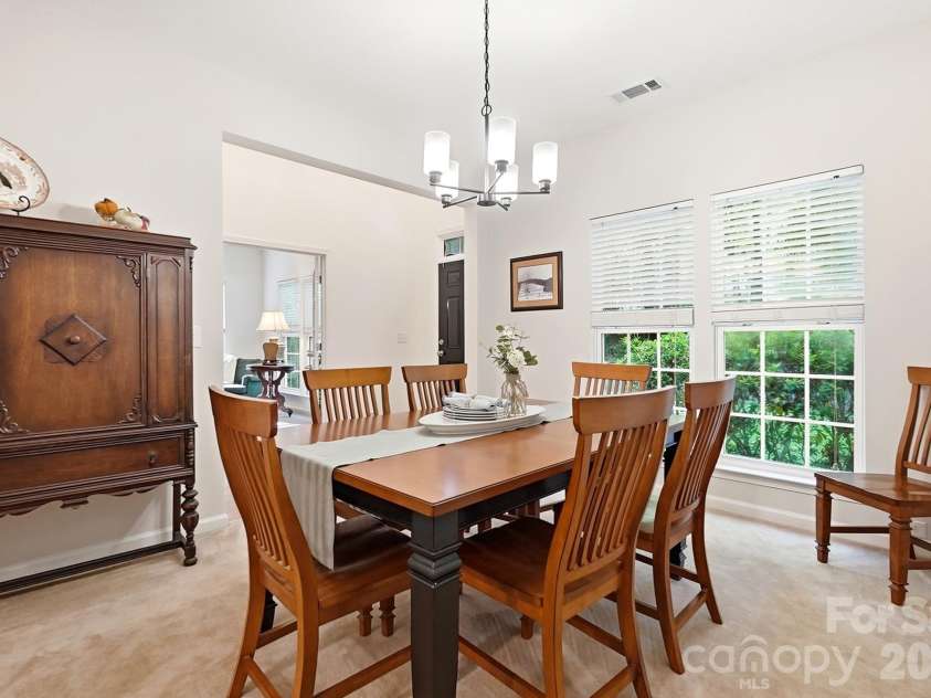2100 Pineapple Court, Matthews, NC 28105.  MLS# CAR4431286, YatesRealty ID 55807. 