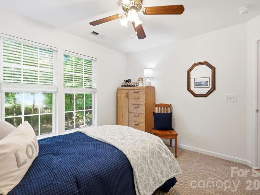 2100 Pineapple Court, Matthews, NC 28105.  MLS# CAR4431286, YatesRealty ID 55807. 