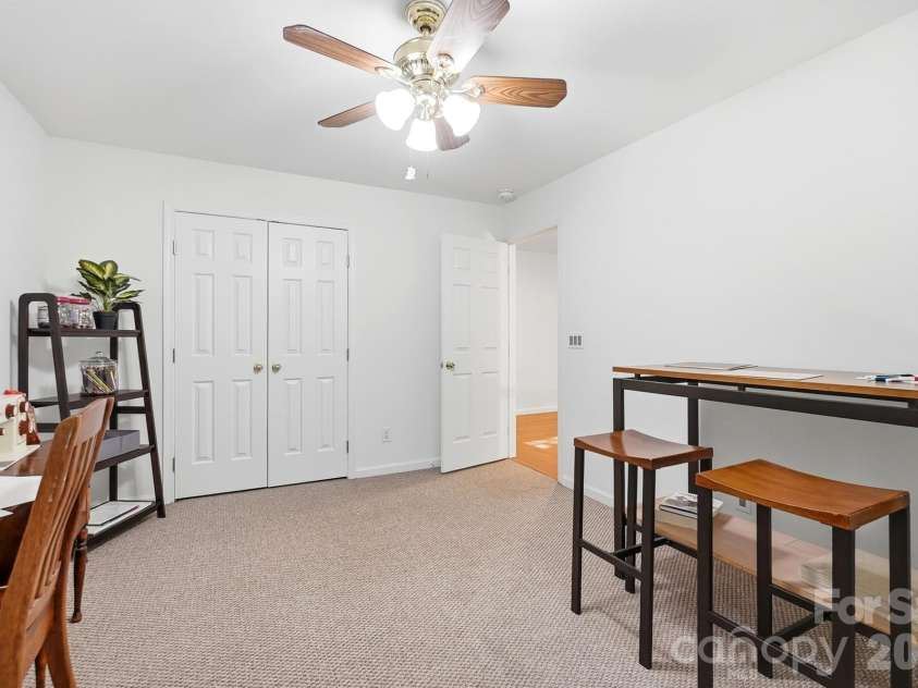 2100 Pineapple Court, Matthews, NC 28105.  MLS# CAR4431286, YatesRealty ID 55807. 