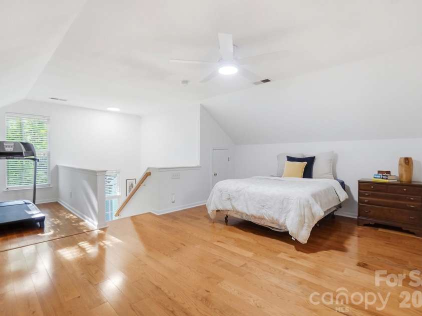 2100 Pineapple Court, Matthews, NC 28105.  MLS# CAR4431286, YatesRealty ID 55807. 