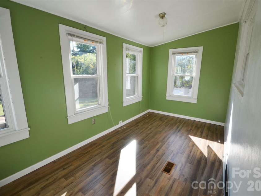 813 Powell Avenue, Valdese, NC 28690.  MLS# CAR4432871, YatesRealty ID 55809. 