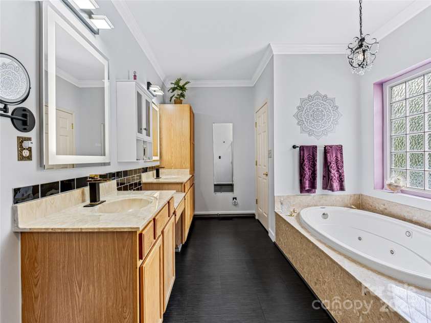 265 Flat Creek Church Road, Weaverville, NC 28787.  MLS# CAR4241685, YatesRealty ID 5581. Primary Bathroom