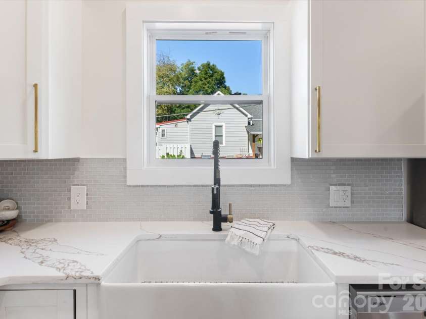 45 Gladden Street, Marion, NC 28752.  MLS# CAR4432191, YatesRealty ID 55814. 