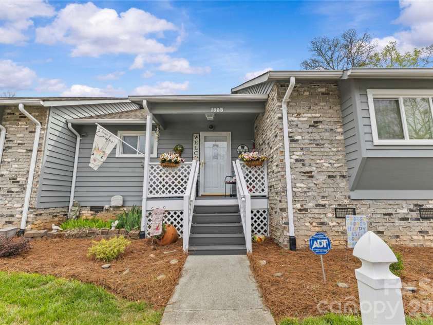 1805 Wellington Hills Circle, Salisbury, NC 28147.  MLS# CAR4355014, YatesRealty ID 5582. 