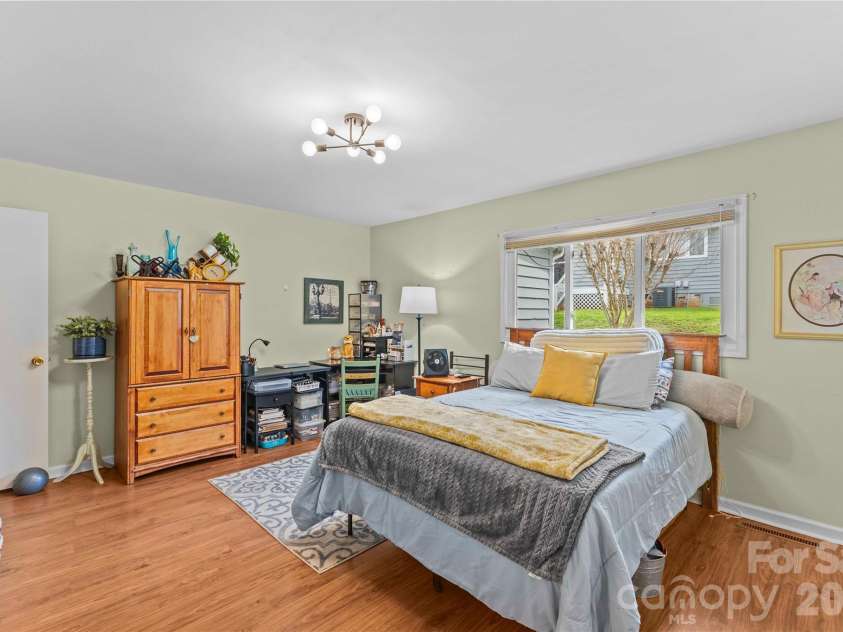 1805 Wellington Hills Circle, Salisbury, NC 28147.  MLS# CAR4355014, YatesRealty ID 5582. 