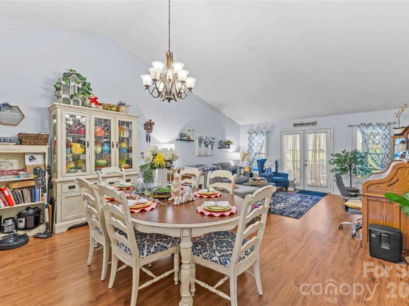 1805 Wellington Hills Circle, Salisbury, NC 28147.  MLS# CAR4355014, YatesRealty ID 5582. 