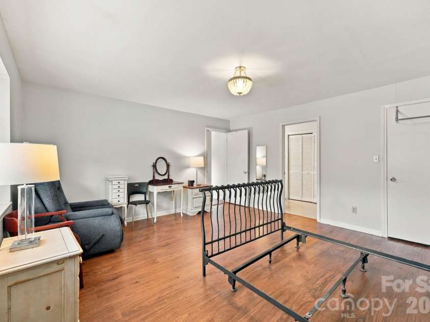 1805 Wellington Hills Circle, Salisbury, NC 28147.  MLS# CAR4434227, YatesRealty ID 5582. 