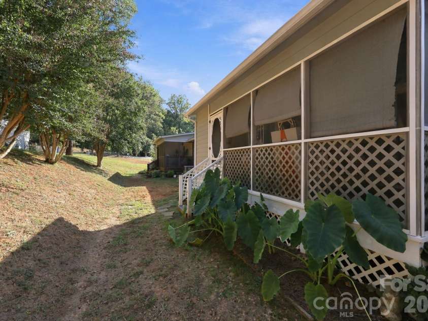 1805 Wellington Hills Circle, Salisbury, NC 28147.  MLS# CAR4434227, YatesRealty ID 5582. 