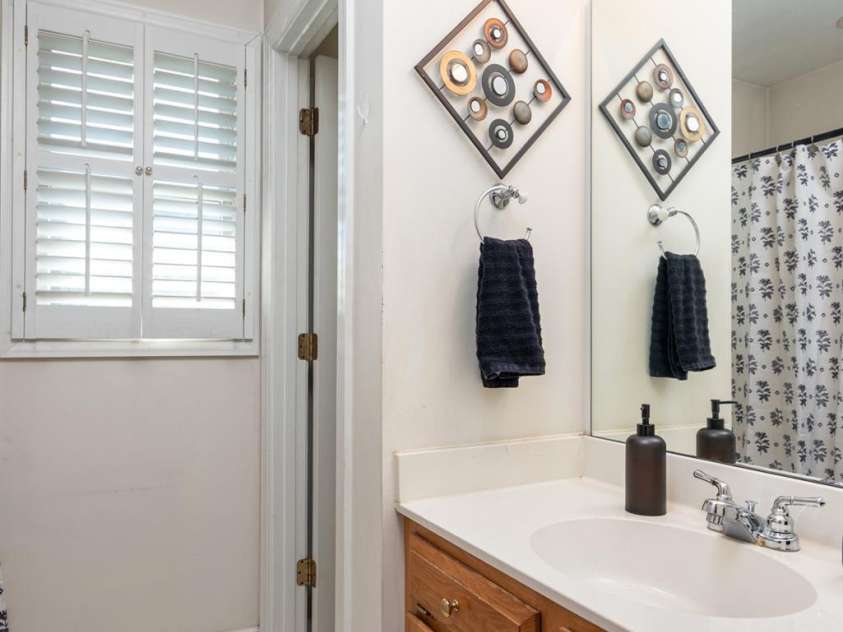 2915 Woodfield Lane, Lincolnton, NC 28092.  MLS# CAR4432025, YatesRealty ID 55823. Guest bath with separate commode area