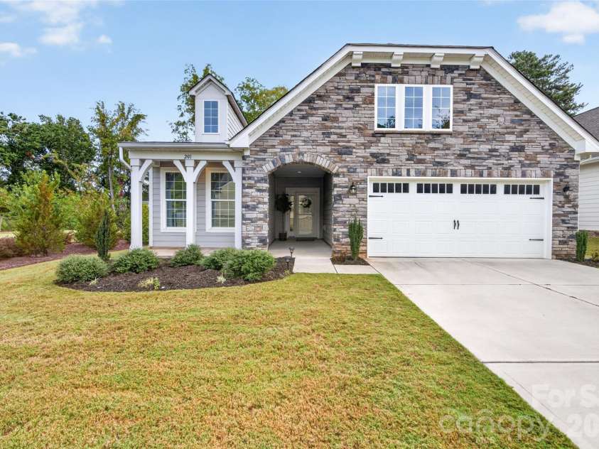 201 Picasso Lane, Mount Holly, NC 28120.  MLS# CAR4432622, YatesRealty ID 55825. 