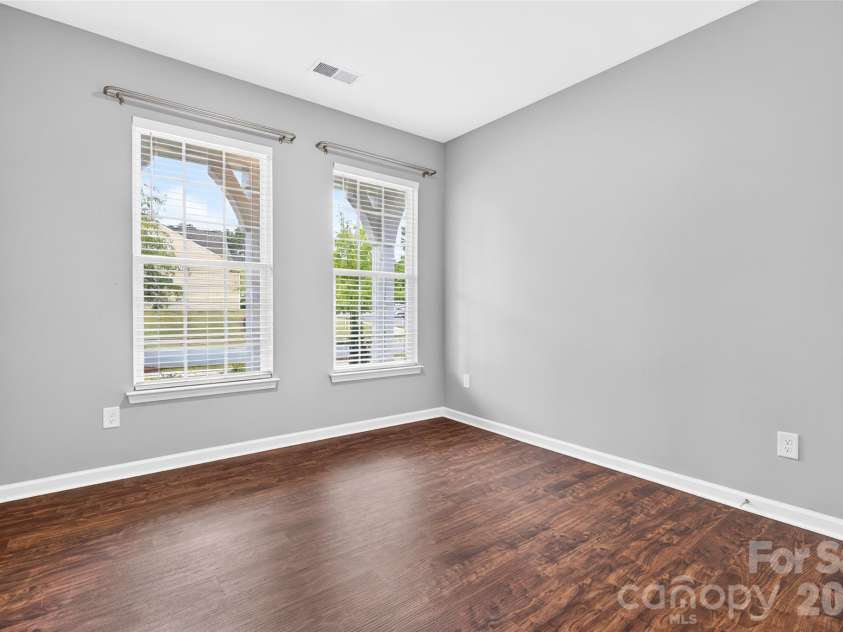 201 Picasso Lane, Mount Holly, NC 28120.  MLS# CAR4432622, YatesRealty ID 55825. 