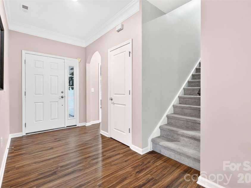 201 Picasso Lane, Mount Holly, NC 28120.  MLS# CAR4432622, YatesRealty ID 55825. 