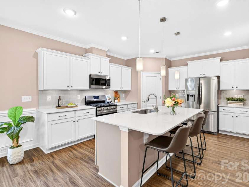 201 Picasso Lane, Mount Holly, NC 28120.  MLS# CAR4432622, YatesRealty ID 55825. 