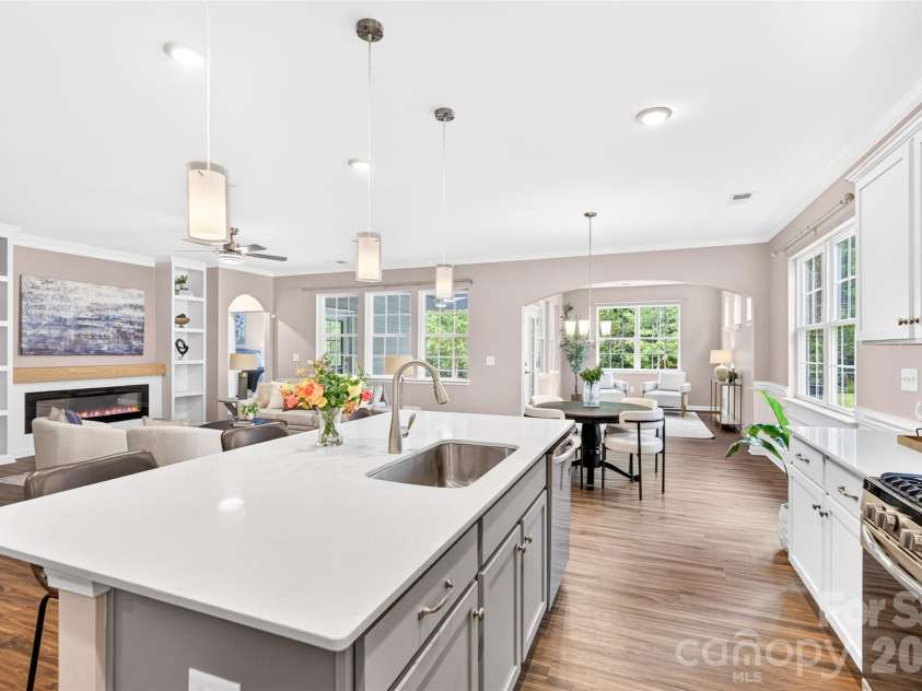 201 Picasso Lane, Mount Holly, NC 28120.  MLS# CAR4432622, YatesRealty ID 55825. 