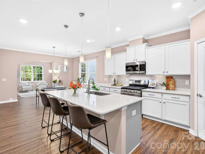201 Picasso Lane, Mount Holly, NC 28120.  MLS# CAR4432622, YatesRealty ID 55825. 