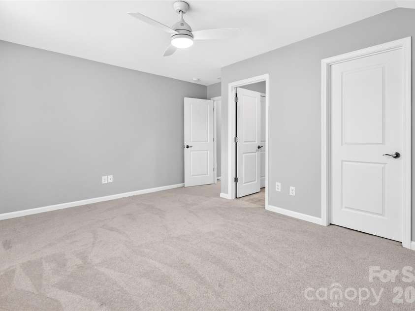 201 Picasso Lane, Mount Holly, NC 28120.  MLS# CAR4432622, YatesRealty ID 55825. 