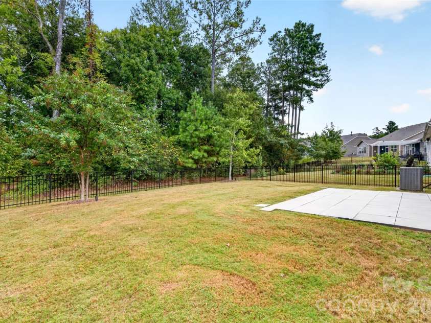 201 Picasso Lane, Mount Holly, NC 28120.  MLS# CAR4432622, YatesRealty ID 55825. 