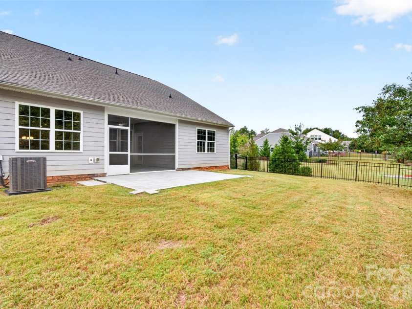 201 Picasso Lane, Mount Holly, NC 28120.  MLS# CAR4432622, YatesRealty ID 55825. 