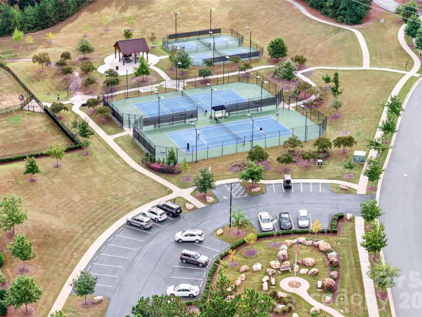 201 Picasso Lane, Mount Holly, NC 28120.  MLS# CAR4432622, YatesRealty ID 55825. 