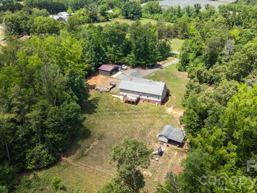 1616 Iron Works Road, Reidsville, NC 27320.  MLS# CAR4433143, YatesRealty ID 55828. 